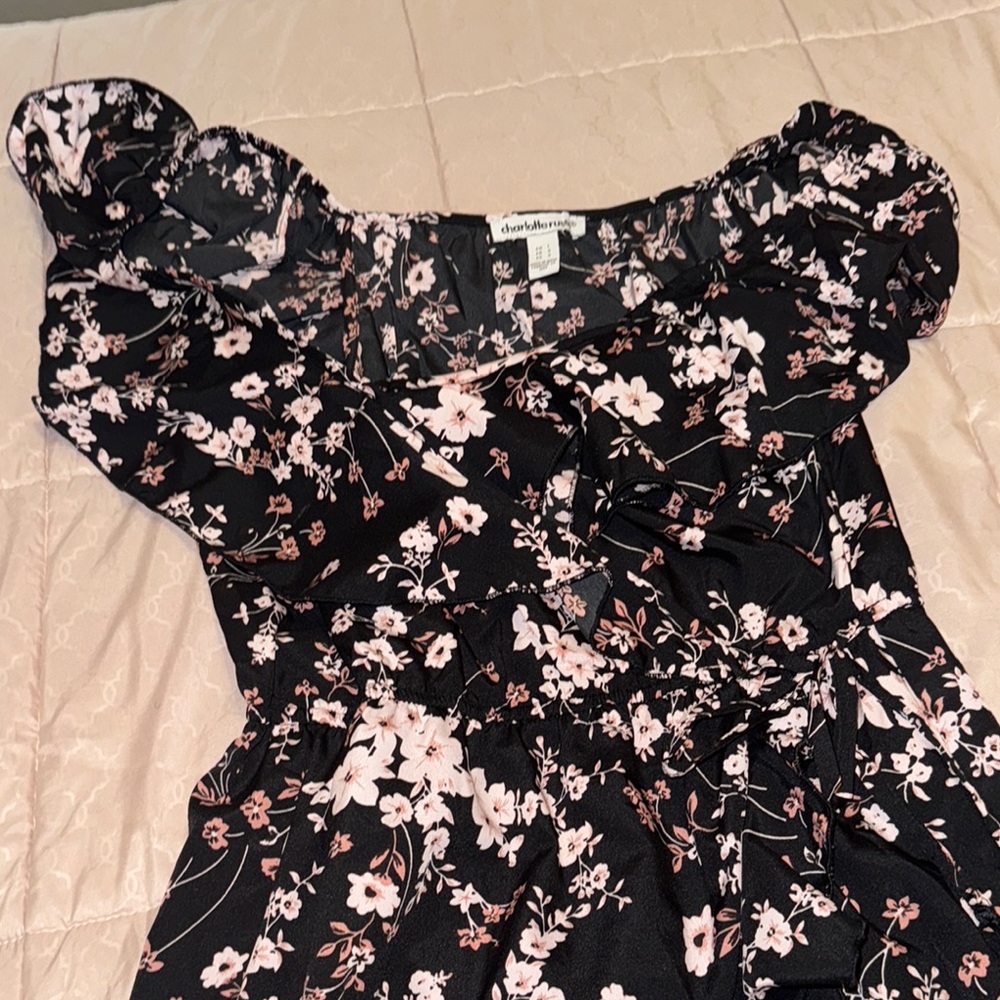 Charlotte Russe Black Ruffled Tie Front H-Lo Dress Sz L